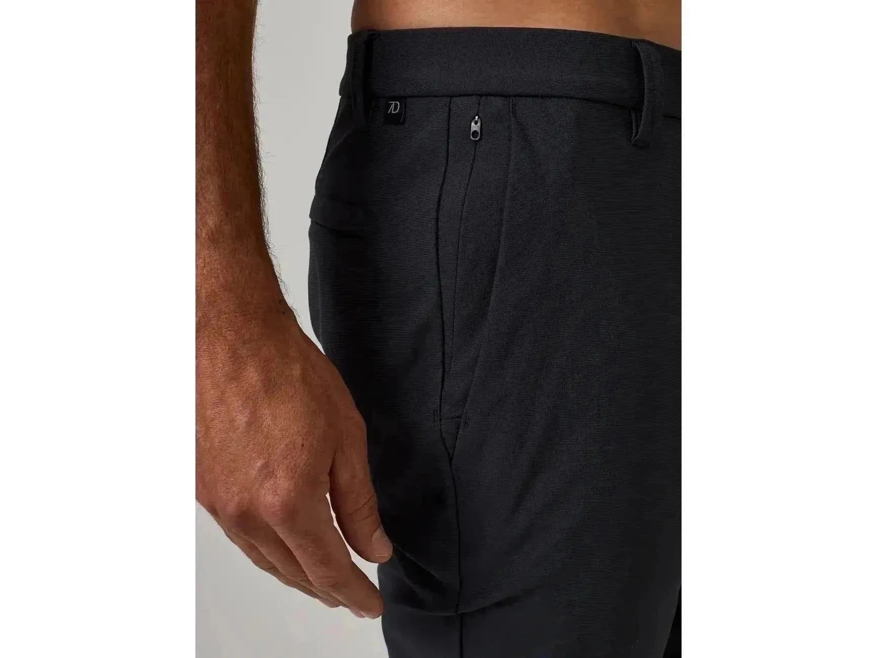 7 Diamonds Infinity Chino In Charcoal