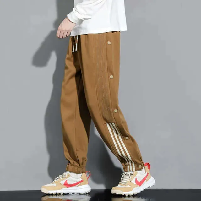 Men's Relaxed-Fit Cargo Joggers