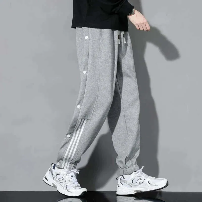 Men's Relaxed-Fit Cargo Joggers