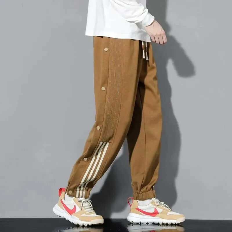 Men's Relaxed-Fit Cargo Joggers